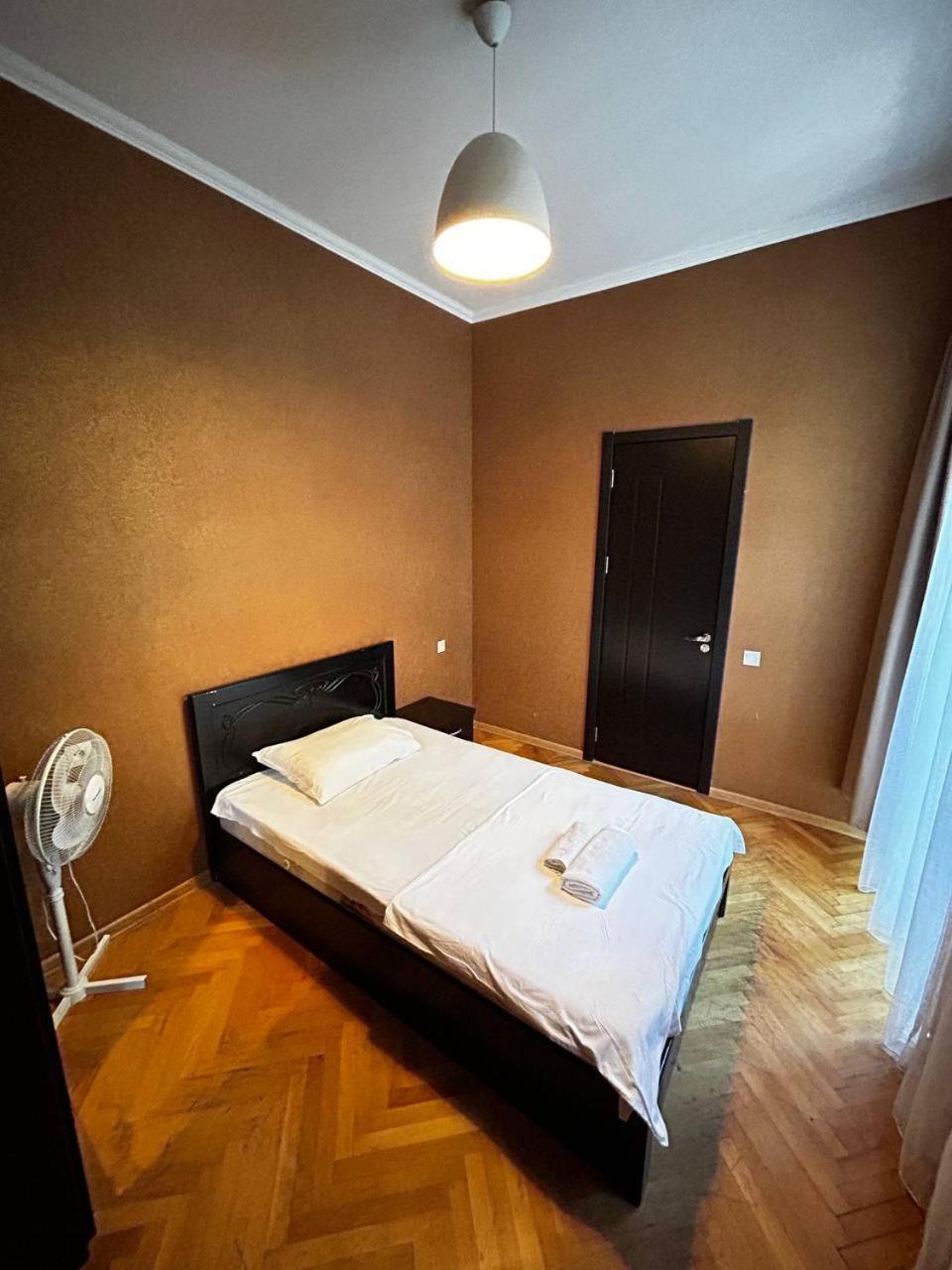 Duma Hotel Tbilisi Exterior foto